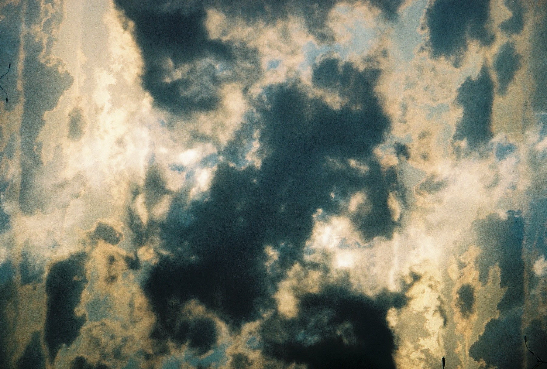 Cloud photograph by Addie Tsai